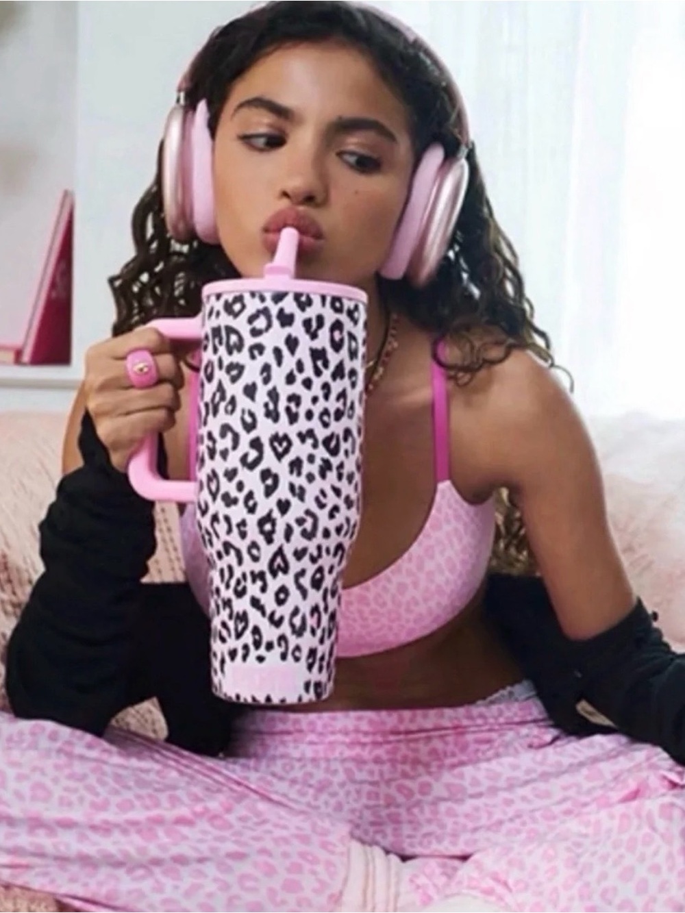 PINK x HydroJug Leopard Traveler Tumbler 40oz **NEW IN BOX!!**